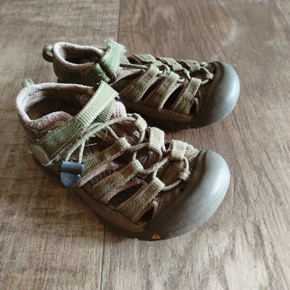 Keen Other - Keen green kids sandals size 11